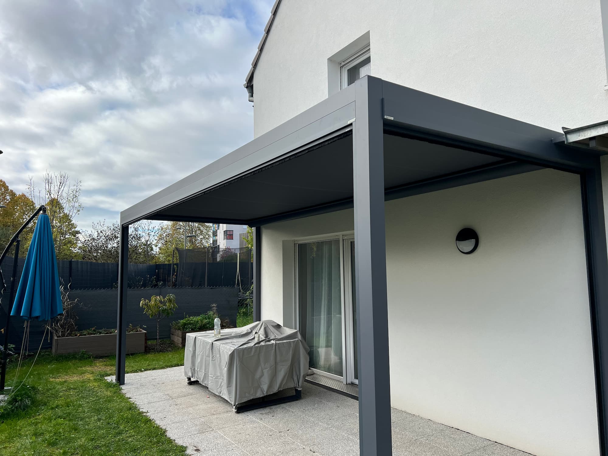 Fabrication et installation de menuiserie extérieure : portail, porte, fenêtre, pergolas à Cernay vers Thann Montbéliard 4