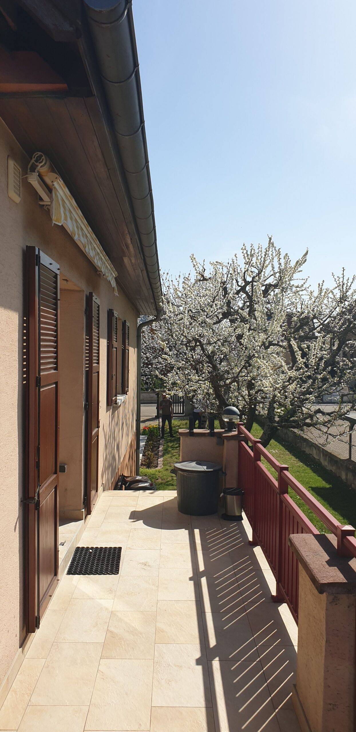 Large choix de stores, volets et brise-soleils pour vos ouvertures et fermetures à Cernay vers Thann Illzach 3